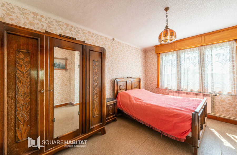 MAISON SEMI INDIVIDUELLE AVEC GARAGE &nbsp;Sous compromis&nbsp;