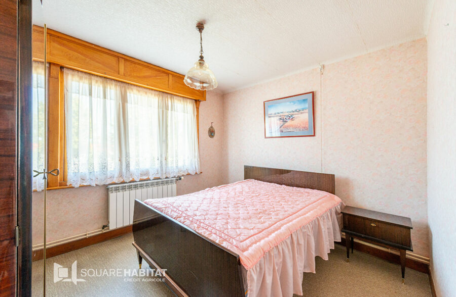 MAISON SEMI INDIVIDUELLE AVEC GARAGE &nbsp;Sous compromis&nbsp;