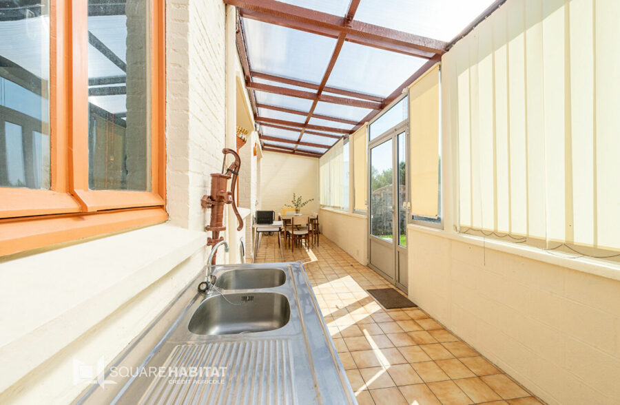 MAISON SEMI INDIVIDUELLE AVEC GARAGE &nbsp;Sous compromis&nbsp;