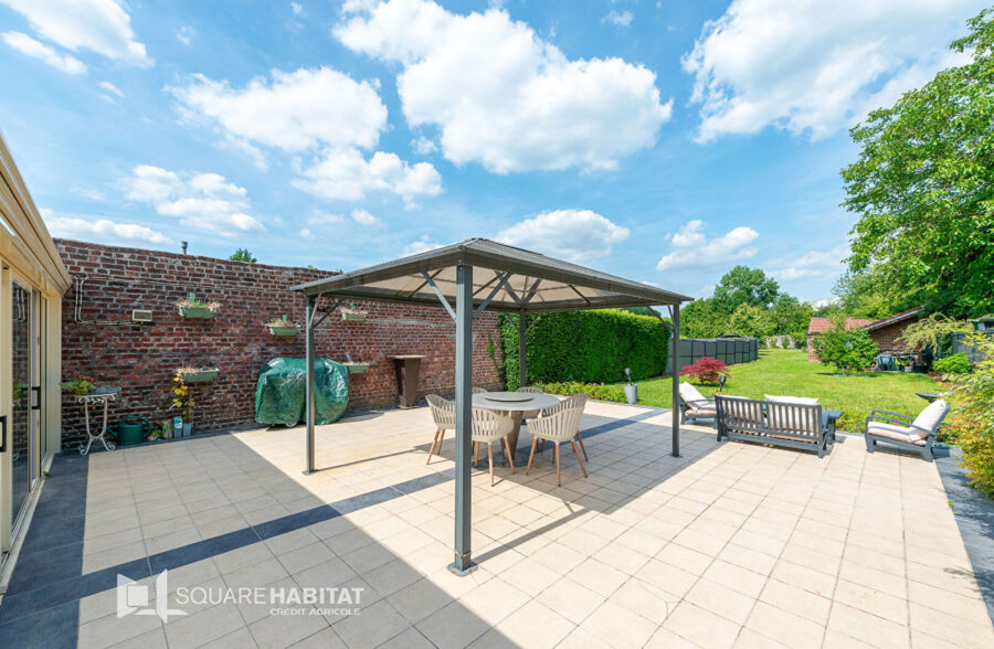 LONGERE INDIVIDUELLE DE 123 M²