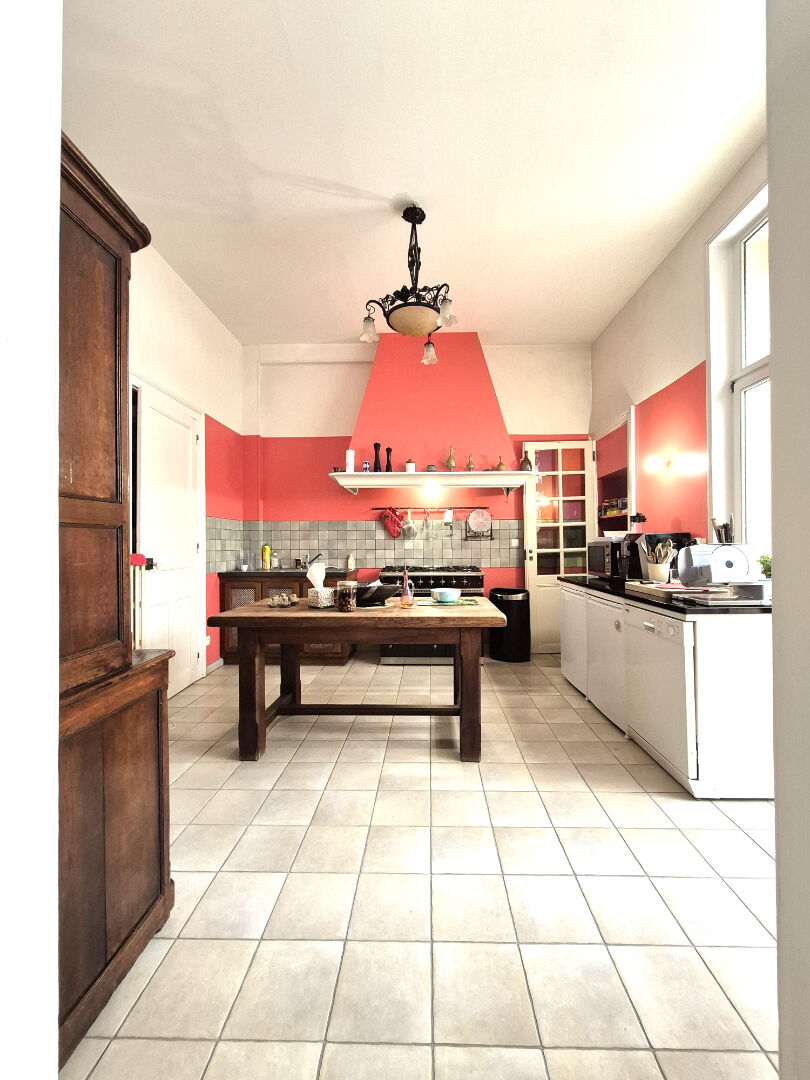 Maison Cambrai 10 pièce(s) 242 m2