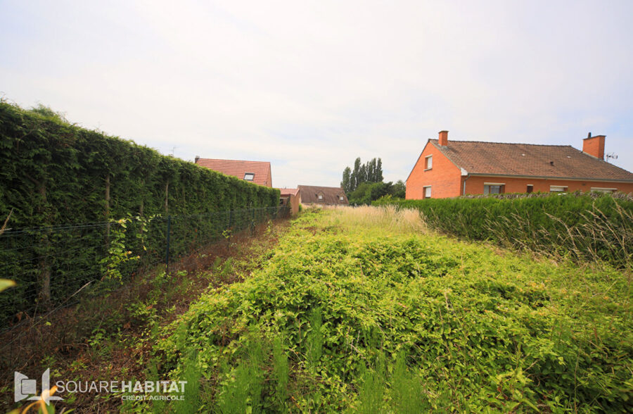 Terrain constructible Estrées 1 082m²