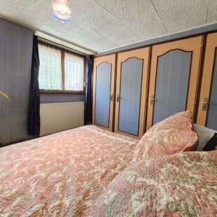 Semi flamande 3 chambres , parking  Limite Belgique