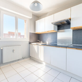 T3 traversant lumineux – Résidence sécurisée – Secteur recherché