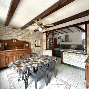 Maison 153m² – 3 chambres, dépendance et hangar.