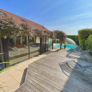 Maison individuelle avec studio indépendant et piscine