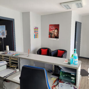 Emplacement Idéal à Louer – Local Commercial 80m² à Flers-en-Escrebieux