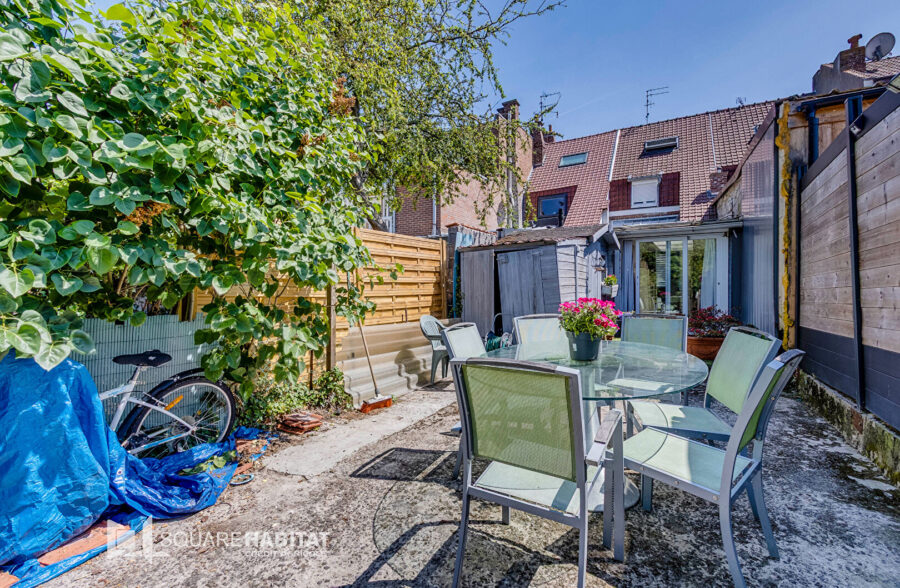 Maison  de ville secteur prés du hem vue sur la lys