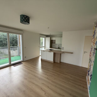 WATTRELOS – APPARTEMENT T2 – BALCON ET PLACE DE PARKING