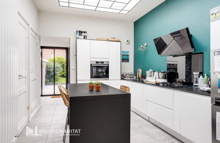 Croix, Maison 125 m², 3 chambres, bureau, 2 SDB et jardin