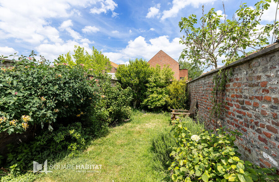 Croix, Maison 125 m², 3 chambres, bureau, 2 SDB et jardin