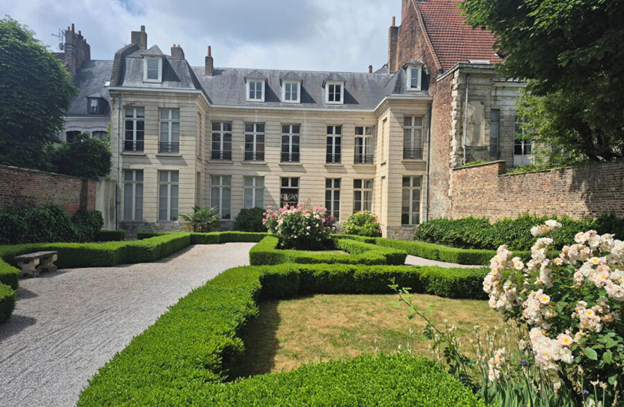 VIEUX LILLE – T3 avec balcon RESIDENCE SENIORS avec services “LES HESPERIDES”