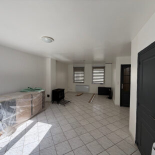 Maison 3 chambres + terrasse – proche centre