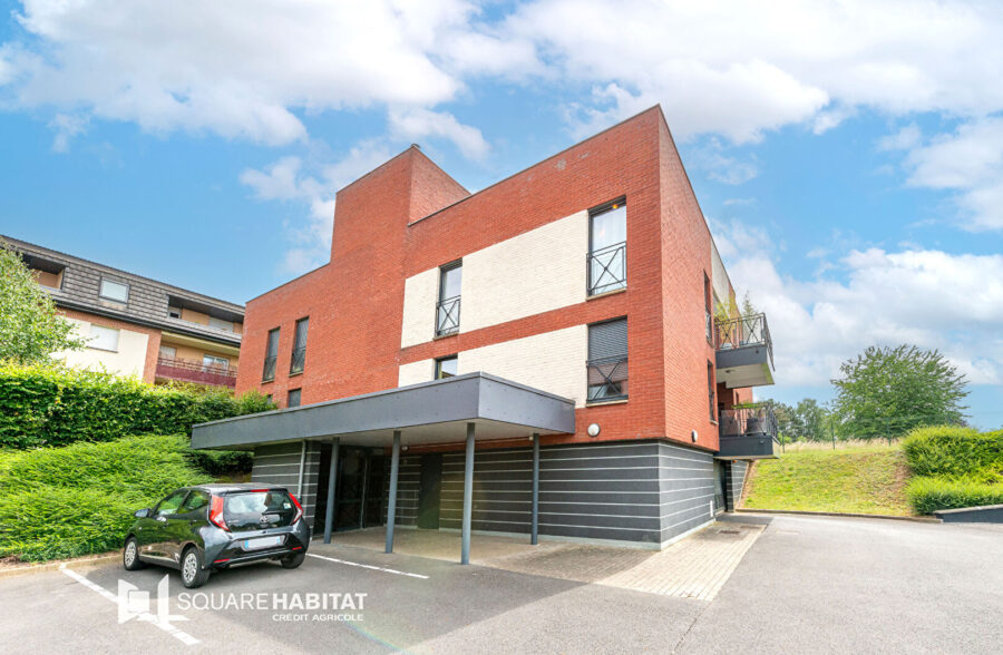 APPARTEMENT T4  de 108 m² AVEC TERASSE