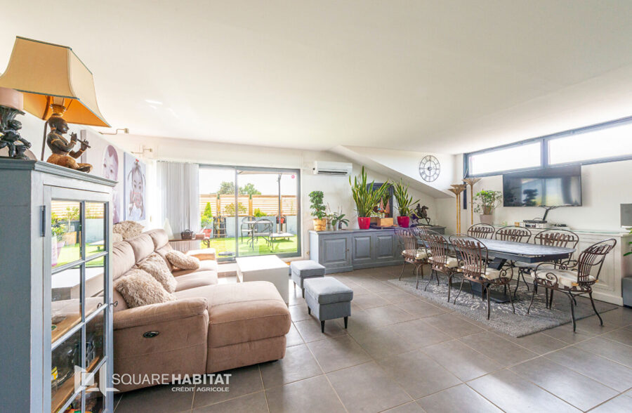 APPARTEMENT T4  de 108 m² AVEC TERASSE