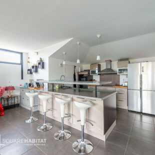 APPARTEMENT T4  de 108 m² AVEC TERASSE