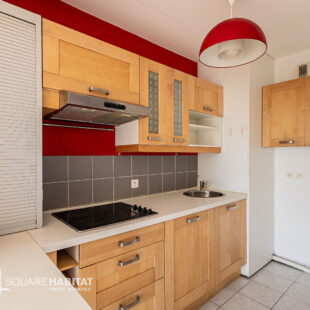 EXCLUSIVITE LILLE BOULEVARD CARNOT : TYPE 3 LUMINEUX AVEC BALCON, GARAGE ET CAVE PRIVATIVE