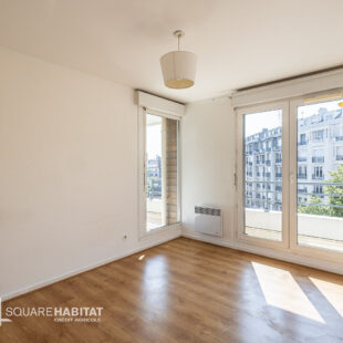 EXCLUSIVITE LILLE BOULEVARD CARNOT : TYPE 3 LUMINEUX AVEC BALCON, GARAGE ET CAVE PRIVATIVE