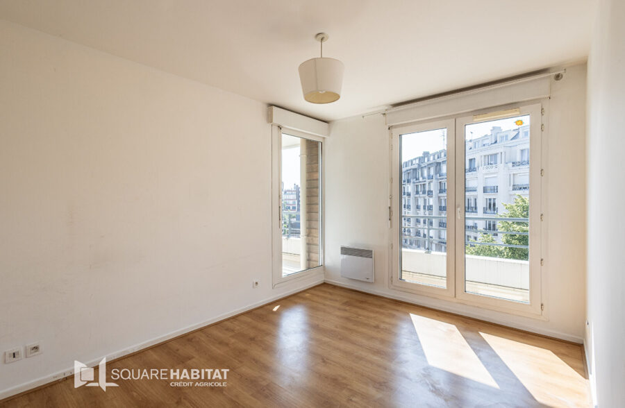 EXCLUSIVITE LILLE BOULEVARD CARNOT : TYPE 3 LUMINEUX AVEC BALCON, GARAGE ET CAVE PRIVATIVE