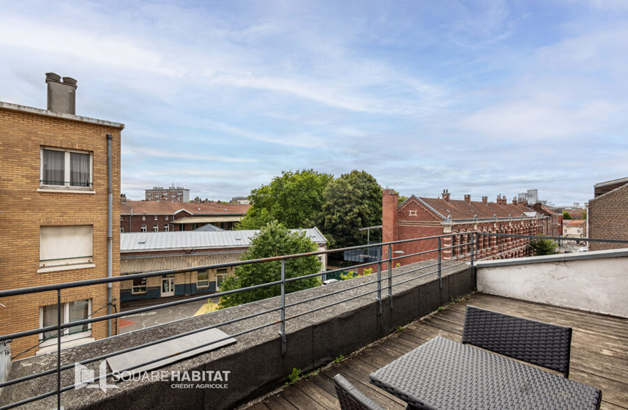 LILLE WAZEMMES : APPARTEMENT TYPE 2 BIS AVEC TERRASSE PRIVATIVE