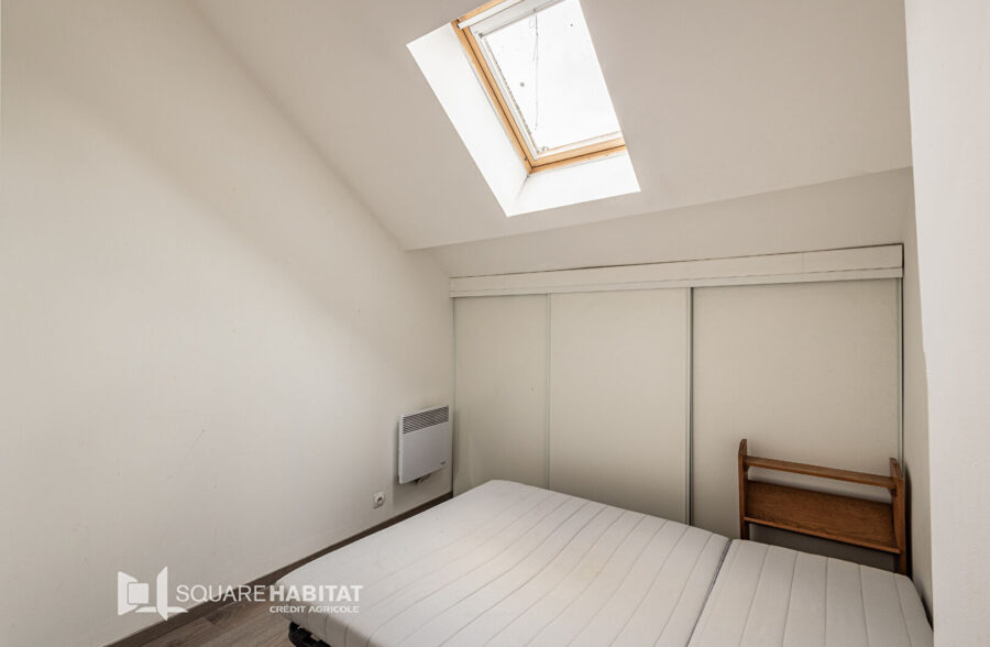 LILLE WAZEMMES : APPARTEMENT TYPE 2 BIS AVEC TERRASSE PRIVATIVE