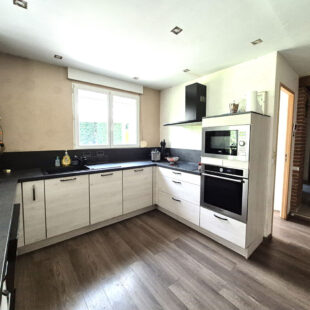 Maison 165m2 habitables , 4 chambres et un bureau