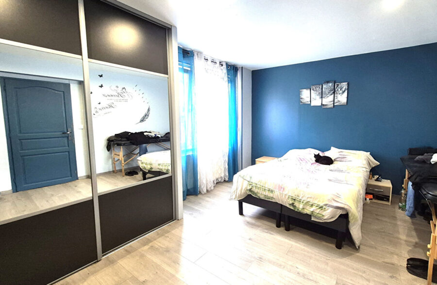 Maison 165m2 habitables , 4 chambres et un bureau