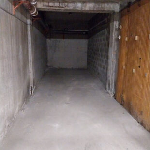 Garage à proximité du parc Jean Baptiste Lebas