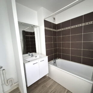 T2 48m² – Résidence récente (2015) – Calme, Balcon, Parking