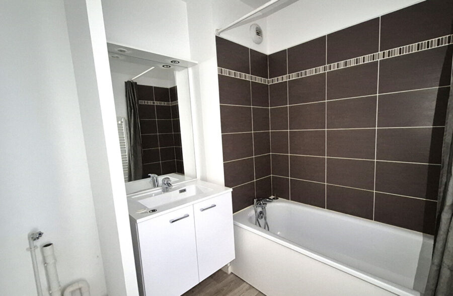 T2 48m² – Résidence récente (2015) – Calme, Balcon, Parking