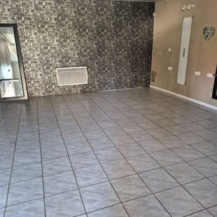 local commercial avec garage route passante cambrai