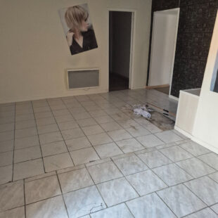 local commercial avec garage route passante cambrai