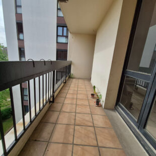 VAUBAN- CATHO :T4 avec balcons, cave et parking