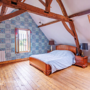 Maison Bermerain 10 pièce(s) 278.3 m2
