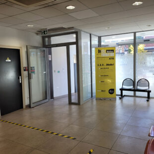 Local commercial 320m²