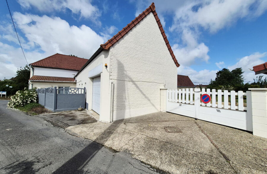 Maison Individuelle 176 m2 4 chambres Jardin Garage Ligny Les Aire