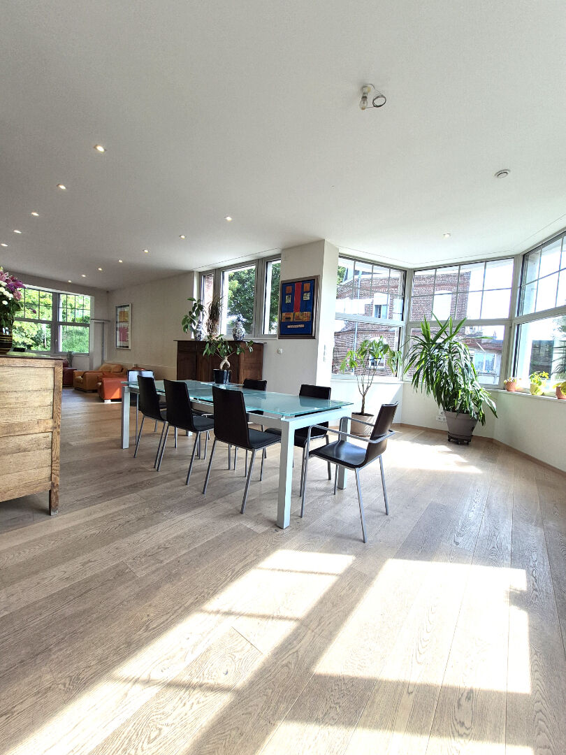 Maison Cambrai 12 pièce(s) 245 m2