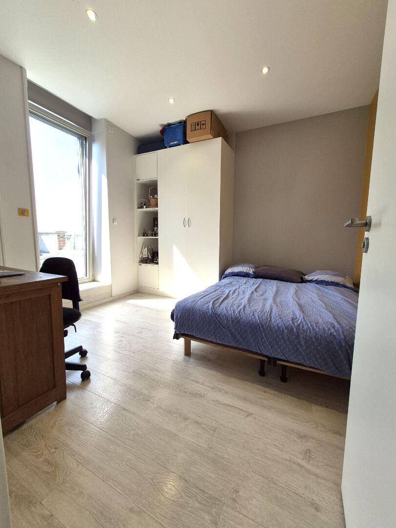 Maison Cambrai 12 pièce(s) 245 m2