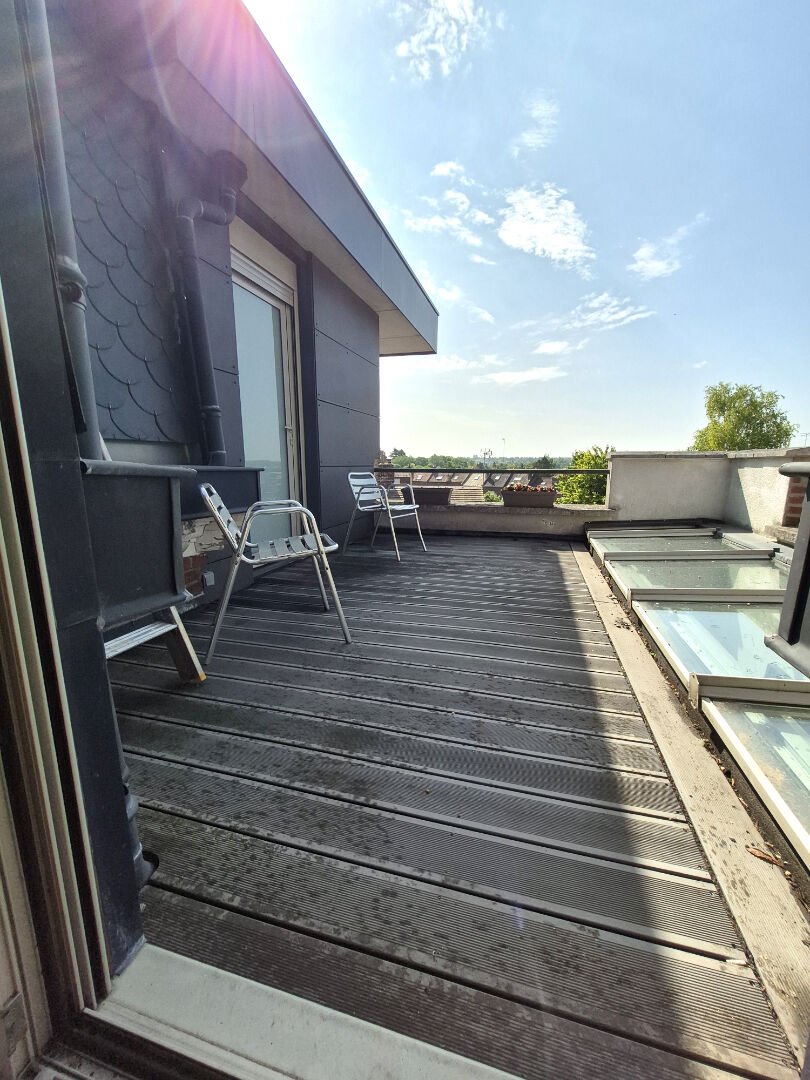 Maison Cambrai 12 pièce(s) 245 m2