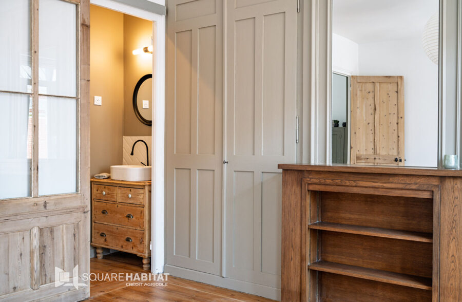 Lambersart – Proximité métro – magnifique rénovation avec 4 chambres, bureau et jardin