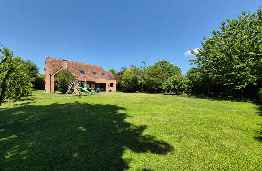 Pavillon secteur prisé 200m²