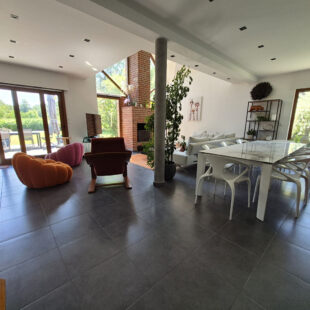 Pavillon secteur prisé 200m²