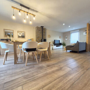 Pavillon individuel  semi plain pied 4 Chambres