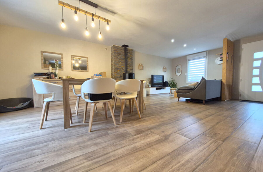 Pavillon individuel  semi plain pied 4 Chambres