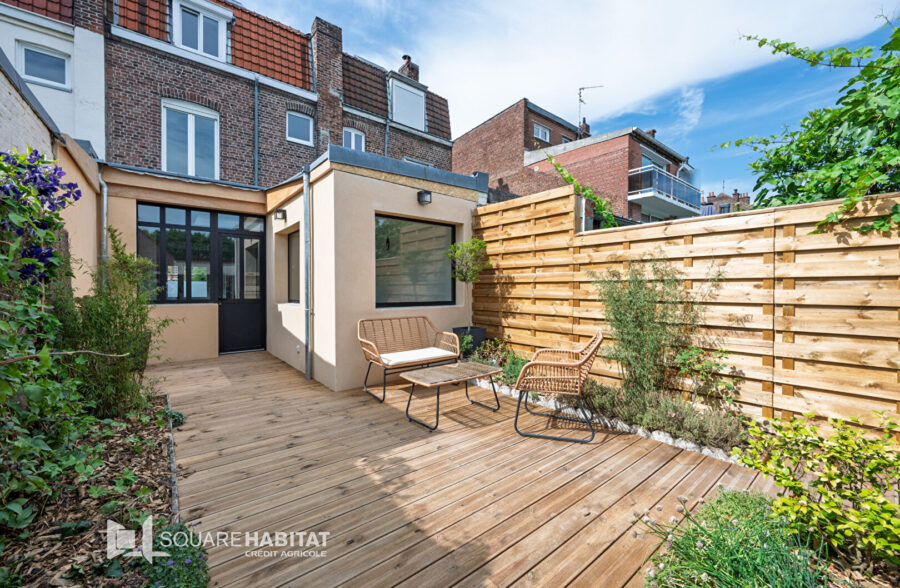 Situation parfaite – Bien d’exception avenue Sainte Cécile avec 4 chambres, bureau et GARAGE