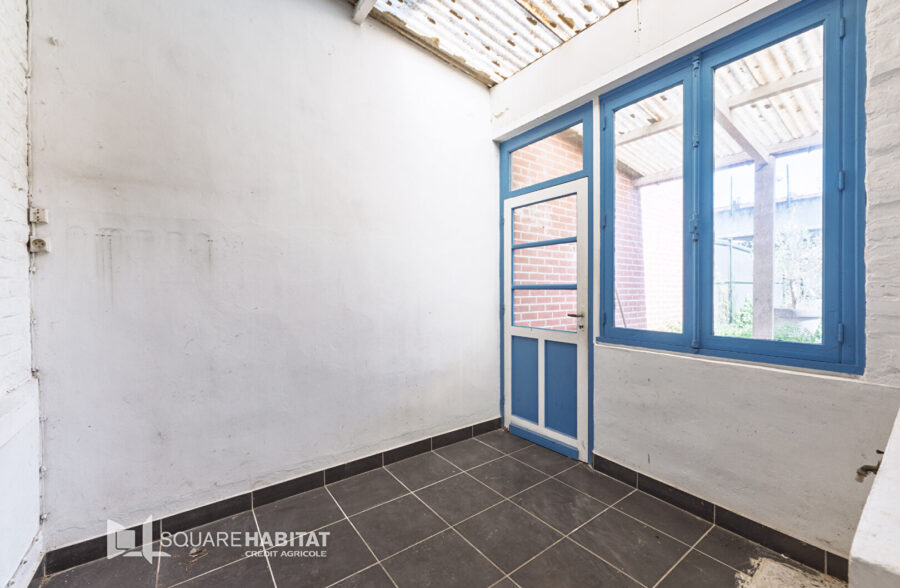 Lambersart – Proximité immédiate métro – 4 chambres, jardin travaux !