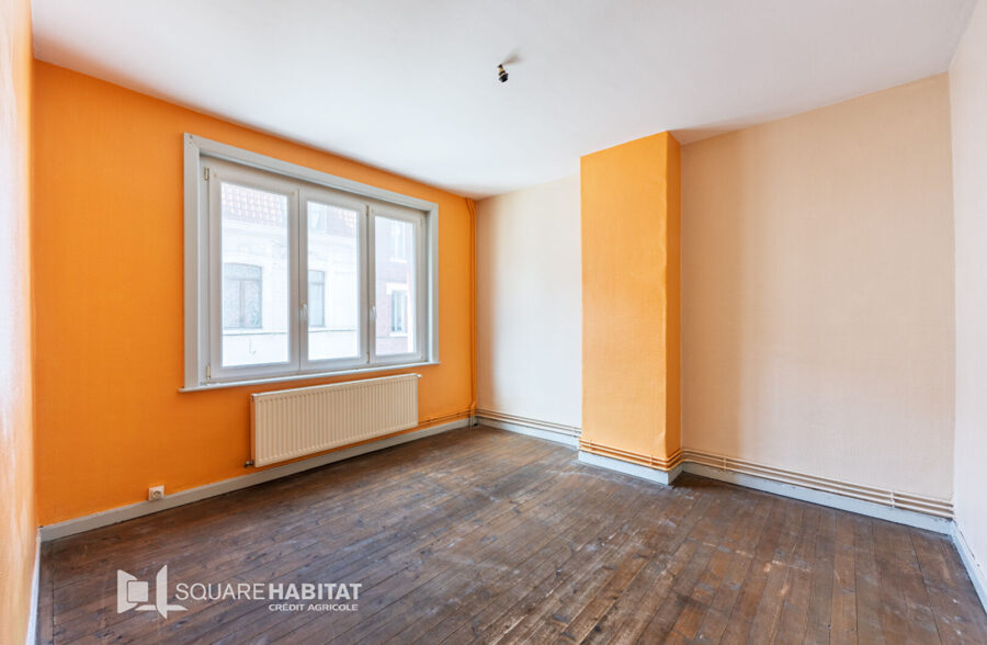 Lambersart – Proximité immédiate métro – 4 chambres, jardin travaux !
