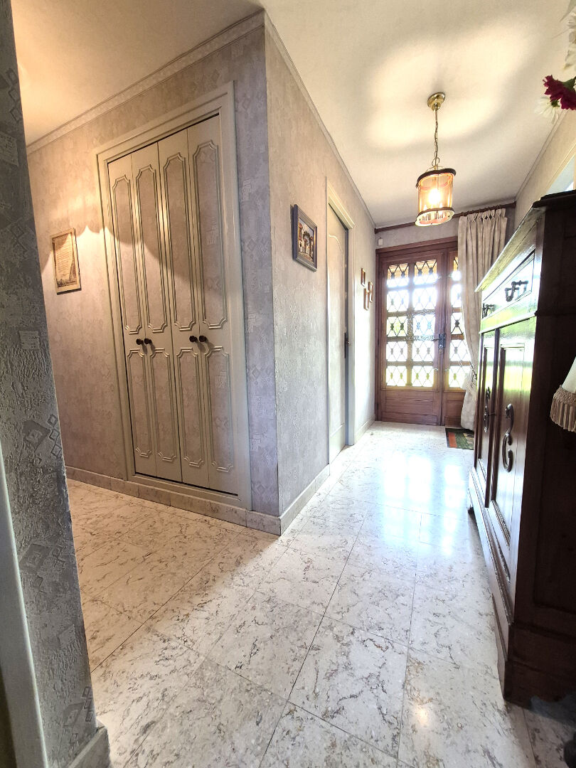 Maison Cambrai 10 pièce(s) 120 m2