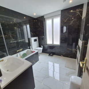 Maison de ville 93m², 5 pièces + terrasse, aucun travaux à prévoir!!!