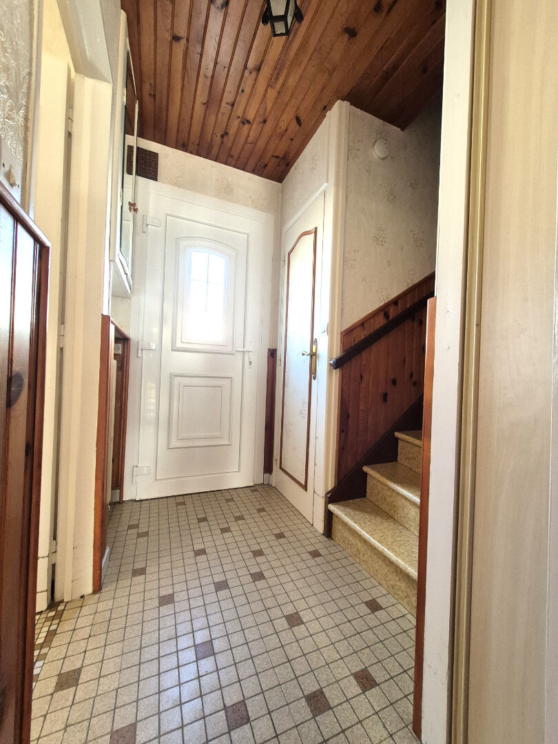 Maison Cambrai 6 pièce(s) 85 m2  Sous compromis 